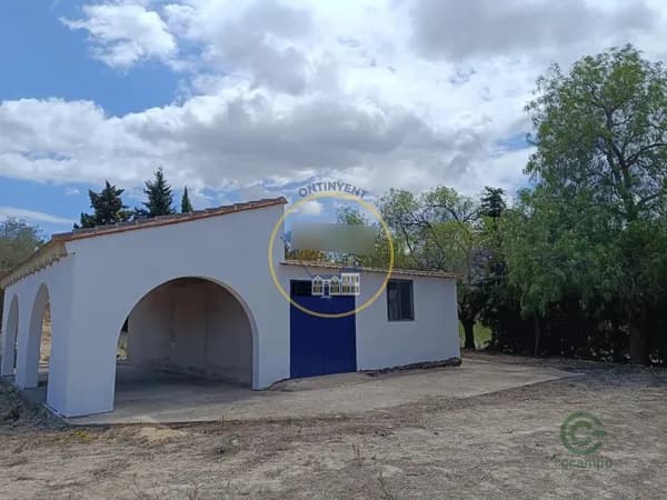 Finca rústica de 3,3 ha en venta en Belgida, Valencia