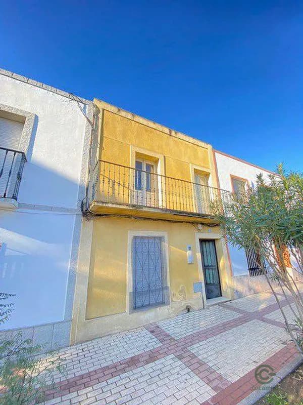 Casa de 0,014 ha en venta en Albuera (la), Badajoz