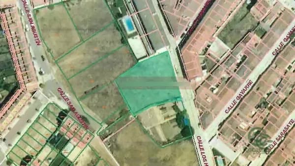 Terreno urbano de 0,15 ha en venta en Lodosa, Navarra