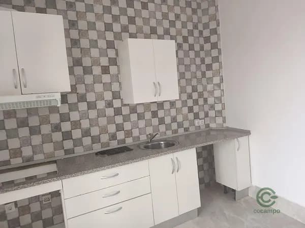 Casa de 0,015 ha en venta en Mérida, Badajoz