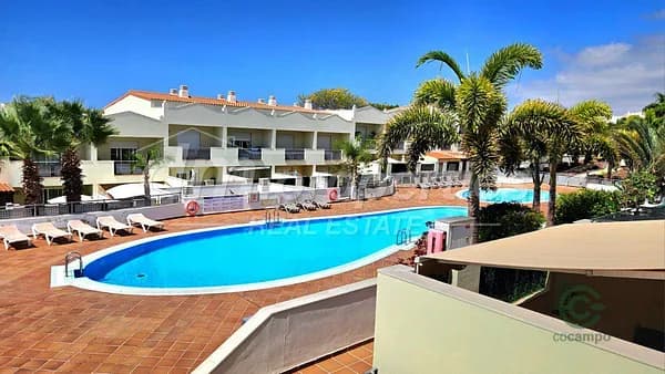 Casa de 0,018 ha en venta en Adeje, Sta.cruz tener.