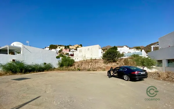 Spot image