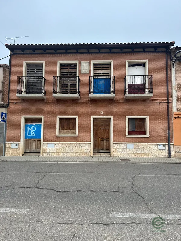 Spot image