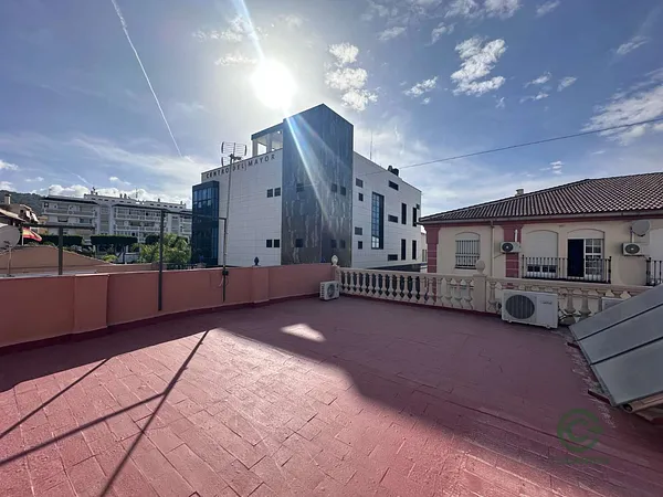 Spot image
