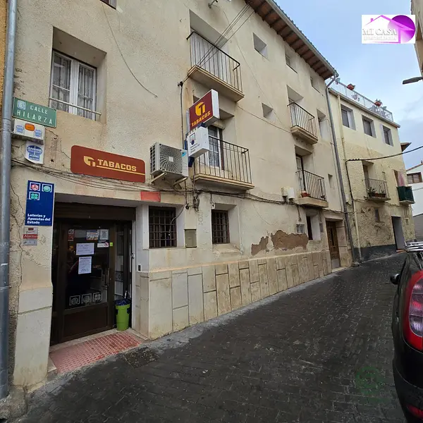 Spot image