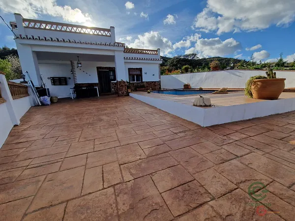 Spot image