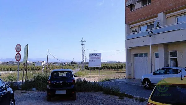 Spot image