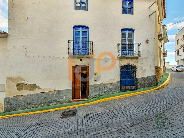 Spot image