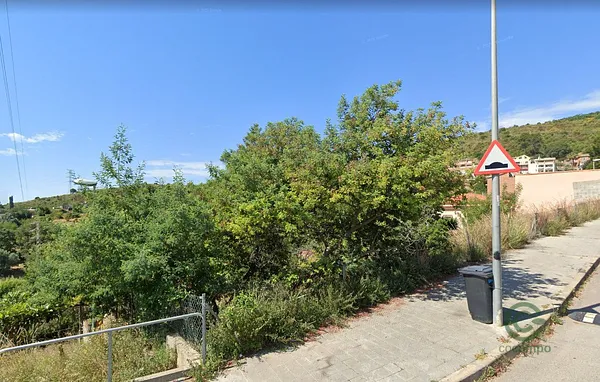 Spot image