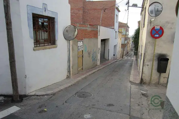 Spot image