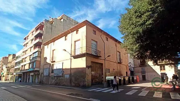 Spot image