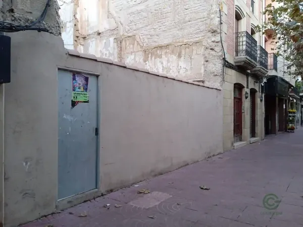 Spot image