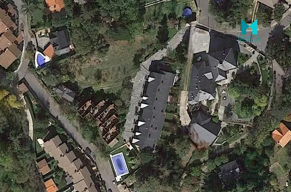 Spot image
