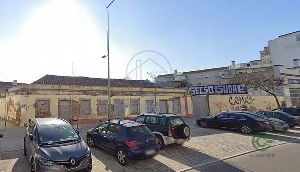 Spot image