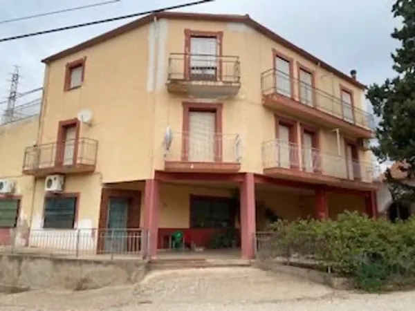 Spot image