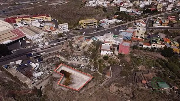 Spot image