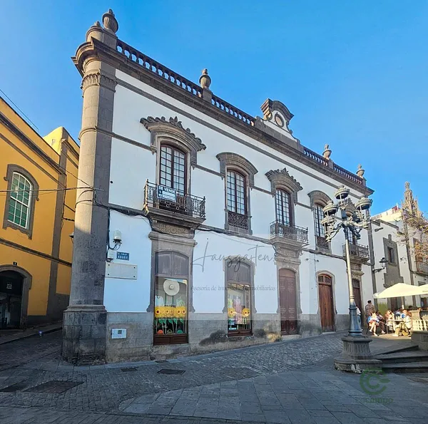Spot image