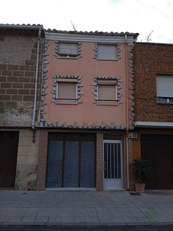 Spot image