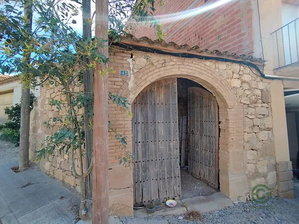 Spot image