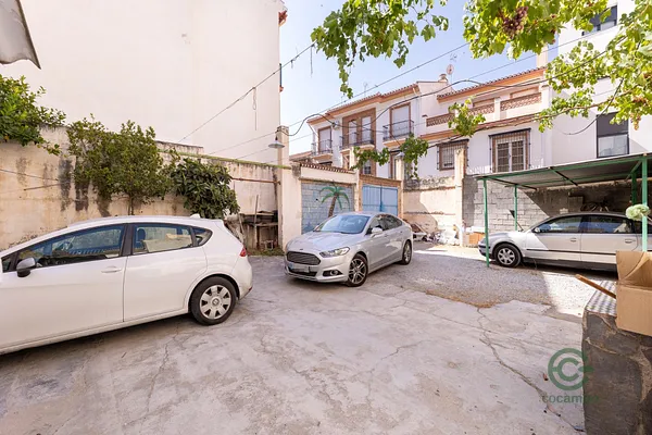 Spot image