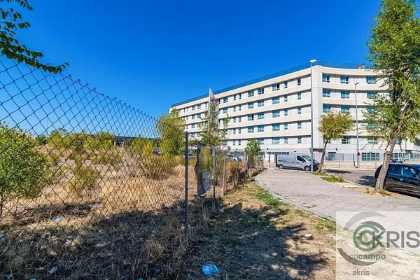 Spot image