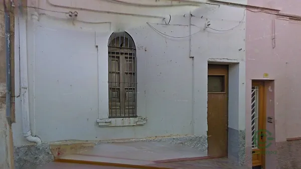 Spot image