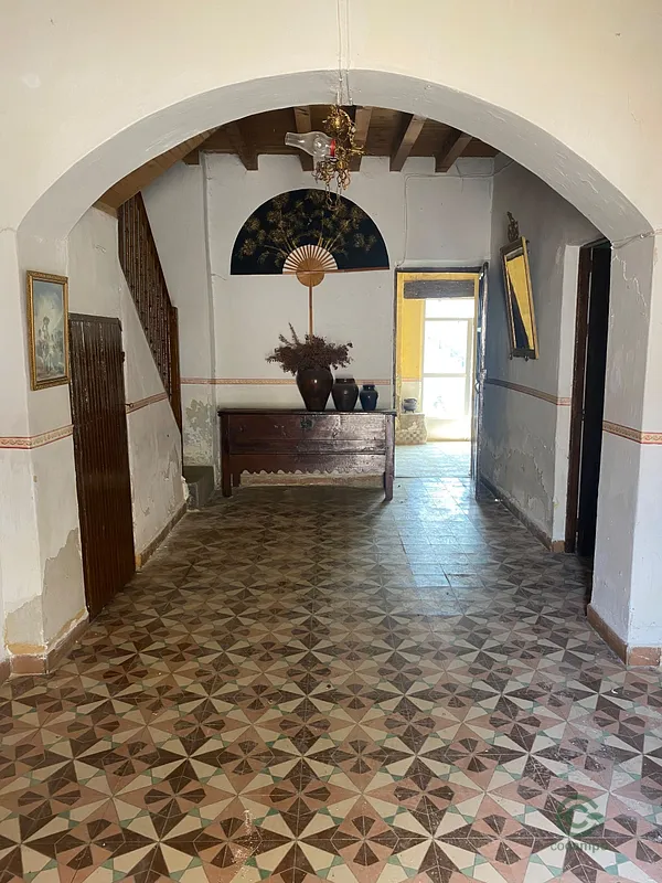 Spot image