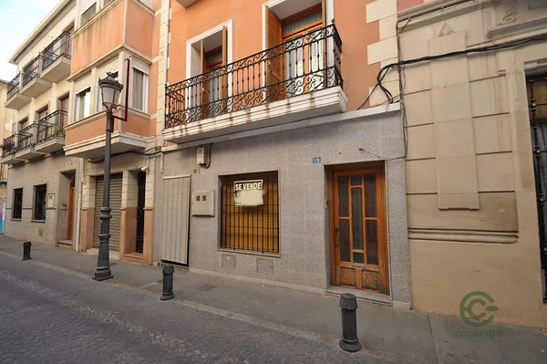 Spot image
