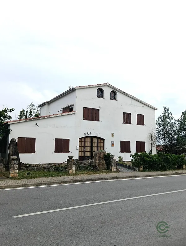 Spot image