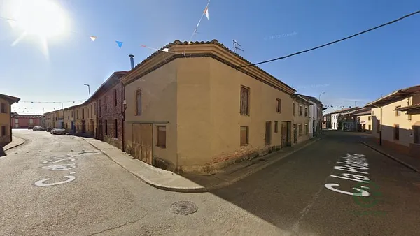 Spot image