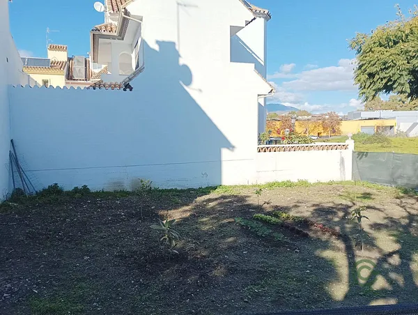 Spot image