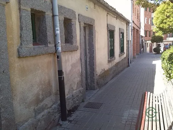 Spot image